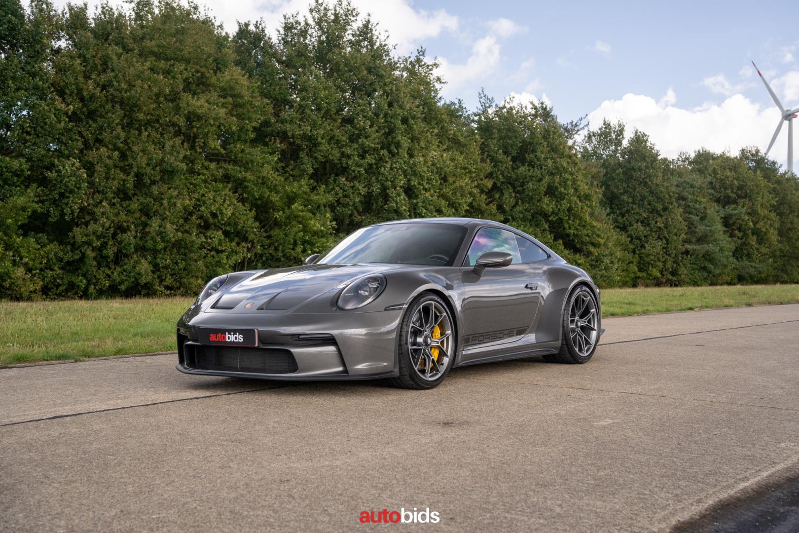 Porsche 992 GT3 Touring